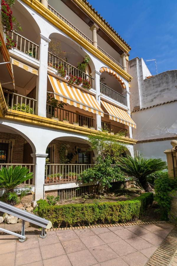 Apartamento Emilio Luque Cinco Cordoba Exterior photo